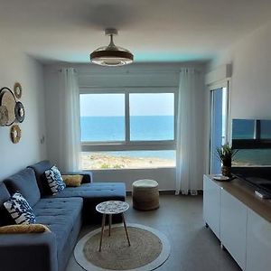 Beachfront Apartment La Manga